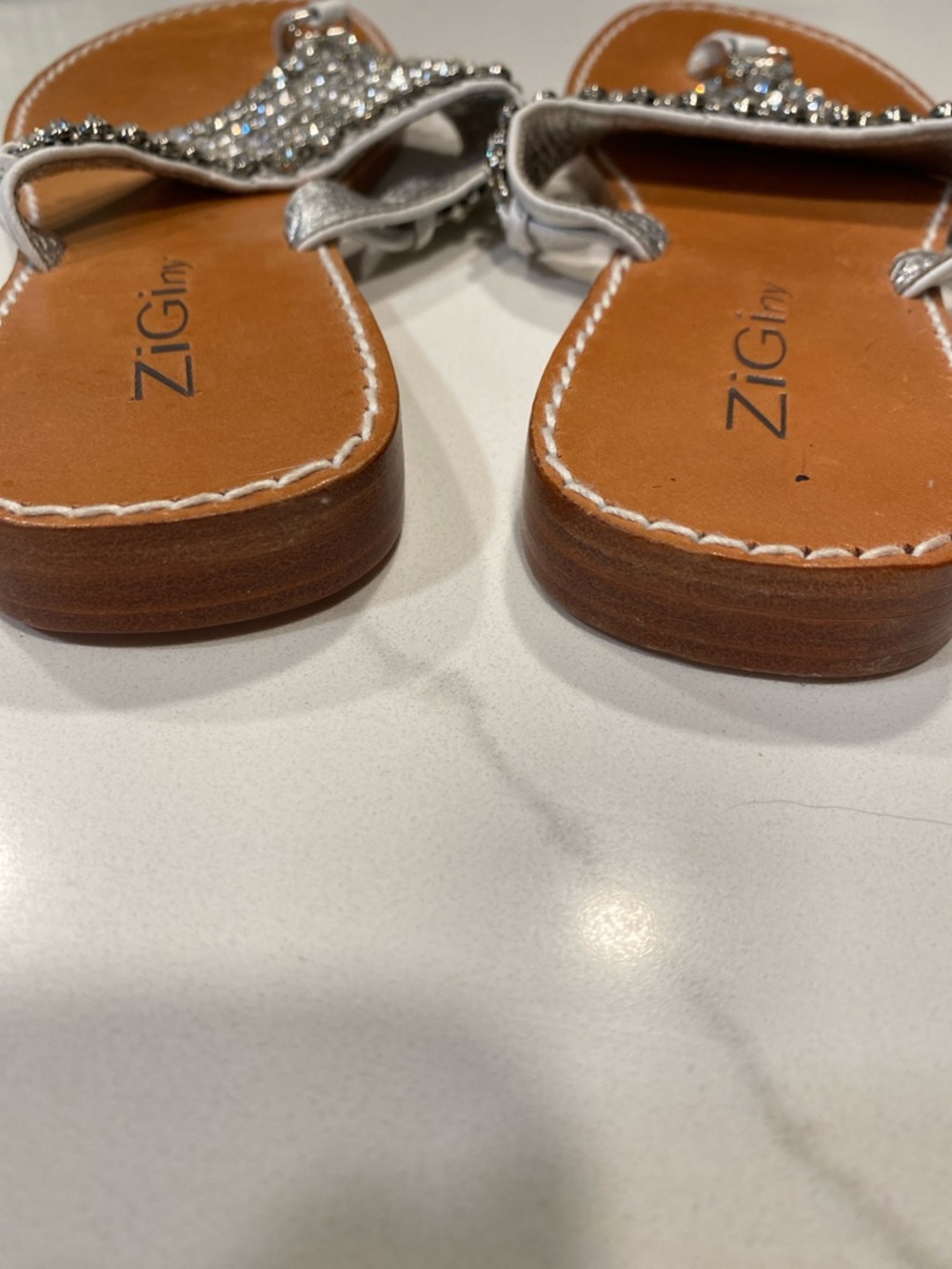 ZiGiny Silver Crystal Thong Sandals - Picture 5 of 11